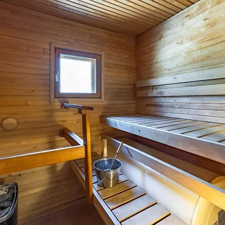 Alpine Retreat With Sauna Near Lifts Chalet Kittilä