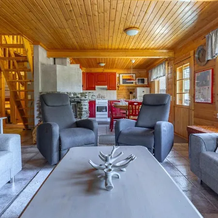 Alpine Retreat With Sauna Near Lifts Chalet