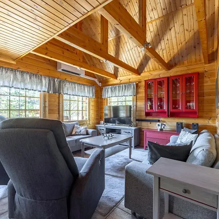 Alpine Retreat With Sauna Near Lifts Chalet